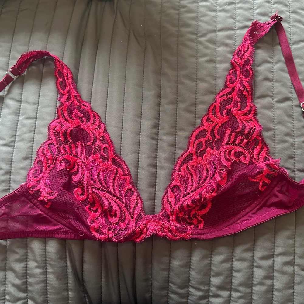 Luxury Natori Bra 32B